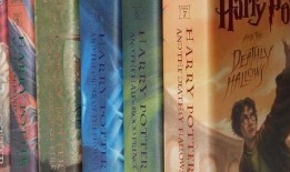 哈利波特最新金卡爆料,神秘金卡揭秘，最新劇情線索曝光